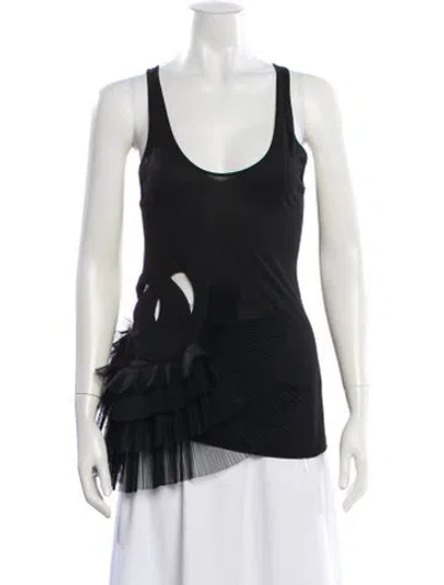 Pre-owned Givenchy Scoop Neck Sleeveless Top In Black