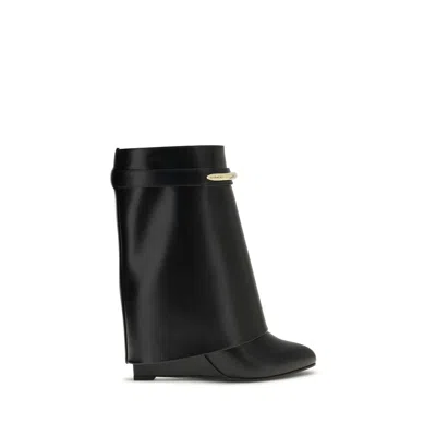 GIVENCHY GIVENCHY SHARK ANKLE BOOT