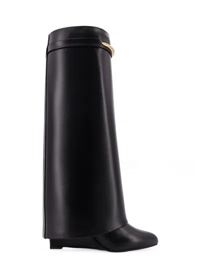 Givenchy Shark Leather Boots In Black