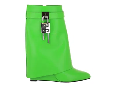 Pre-owned Givenchy Shark Lock Ankle Boots (women's) Sneakers In Absynthe Green