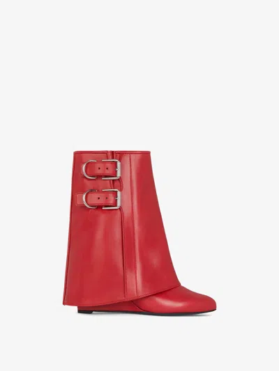 GIVENCHY BOTTINES SHARK LOCK BUCKLES EN CUIR