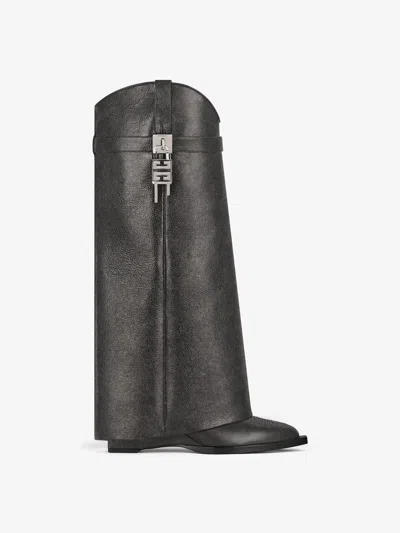 GIVENCHY SHARK LOCK COWBOY BOOTS IN AGED LEATHER