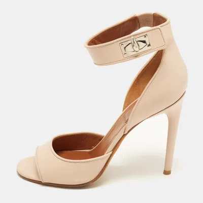 Pre-owned Givenchy Shark Lock Size 40 Beige Leather Ankle Strap Sandals