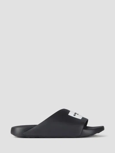 Givenchy Black Sandals With Wide Band And Contrasting Logo Patch In Rubber Man