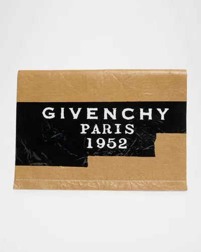 Givenchy Show  Pochette