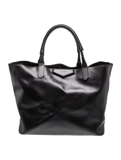 Pre-owned Givenchy Signature Tote In Black