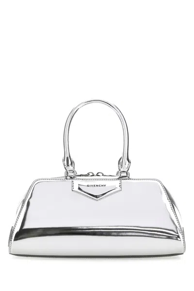 GIVENCHY BORSA A MANO ANTIGONA EAST-WEST PICCOLA IN PELLE ARGENTO DONNA
