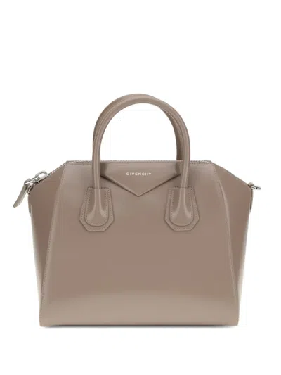 GIVENCHY SMALL ANTIGONA LOGO-DETAIL SHOULDER BAG