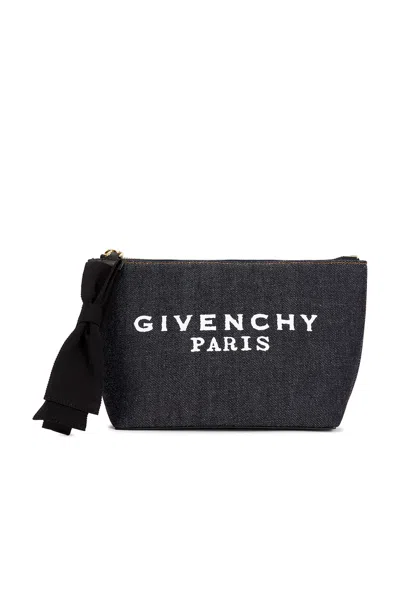 Givenchy Small Logo Pouch In Black