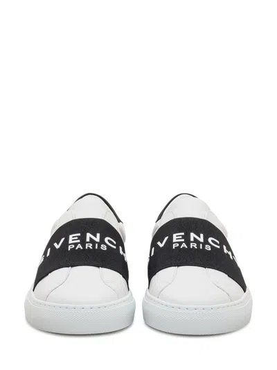 Givenchy Sneakers