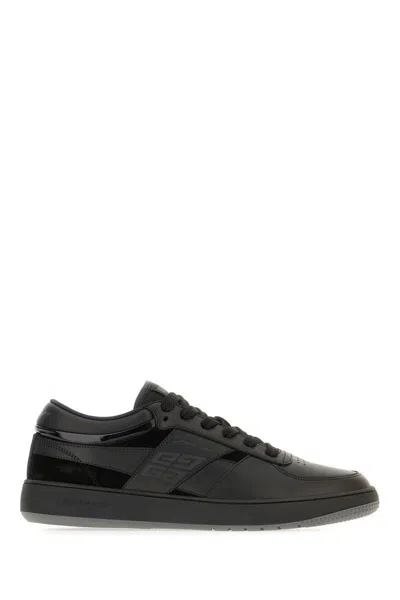 Givenchy Sneakers In Black