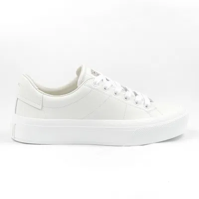 Givenchy Sneakers In Neutral
