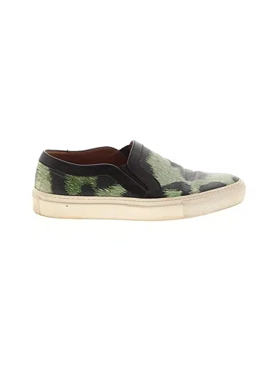 Pre-owned Givenchy Sneakers In Green