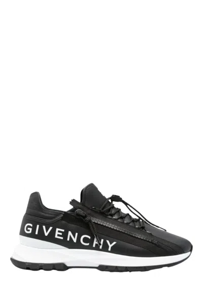 GIVENCHY GIVENCHY SPECTRE RUNNER IN BLACK