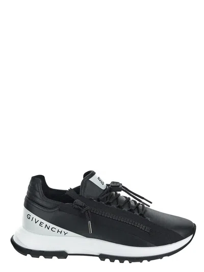 GIVENCHY SPECTRE RUNNER SNEAKERS