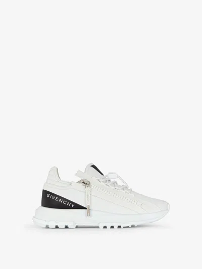 Givenchy Spectre Runner Trainers In Synthetic Leather In White