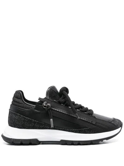 Givenchy Spektre Runner Low-top Sneakers In Black