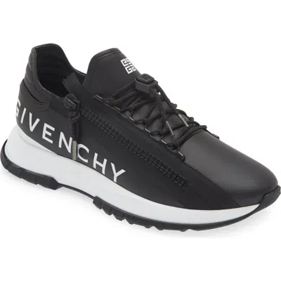 Givenchy Spectre Zip Sneaker In Black/white