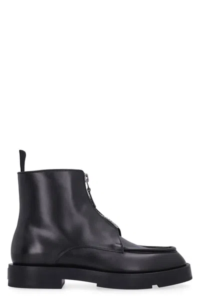 Givenchy Ankle Boot With Zip Closure In Black