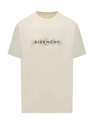 Givenchy Standard Short In White