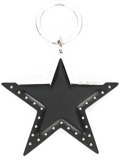Givenchy Star Charm Keyring In Metallic