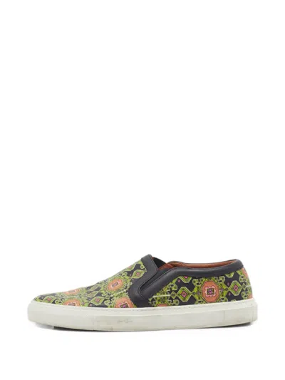 Pre-owned Givenchy Street Skate Kaleidoscope-print Sneakers In Black