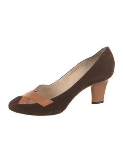 Pre-owned Givenchy Suede Pumps In Brown