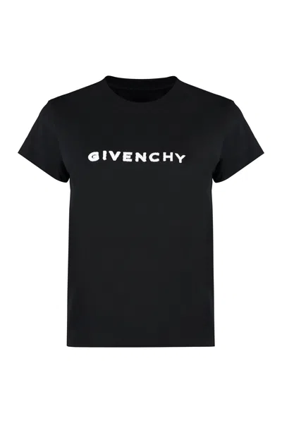 Givenchy T-shirt In Black
