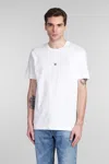 Givenchy Metal 4g Crewneck T-shirt In White