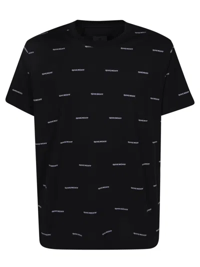 Givenchy Classic Fit T-shirt In Black