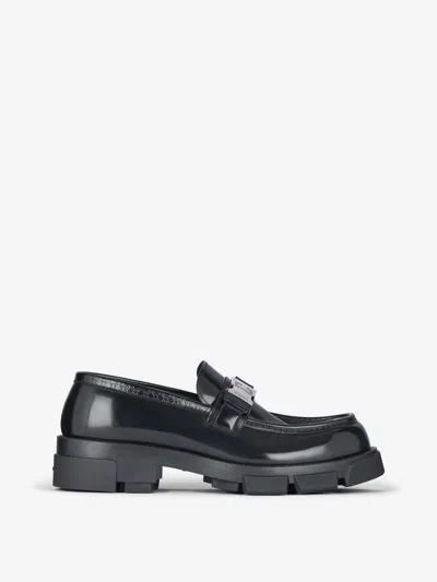 Givenchy Terra Loafers In Leather In Black