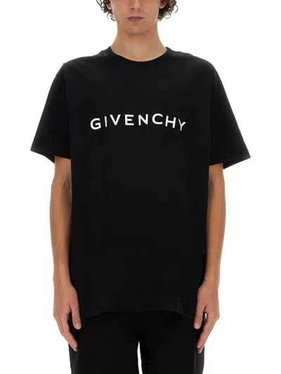 GIVENCHY GIVENCHY OVERSIZE FIT T-SHIRT