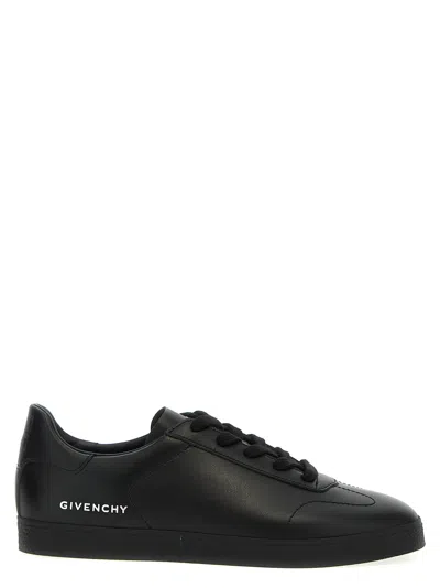 Givenchy Town Leather Sneakers In Black