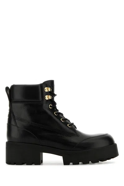 GIVENCHY GIVENCHY BLACK LEATHER TREKKER ANKLE BOOTS
