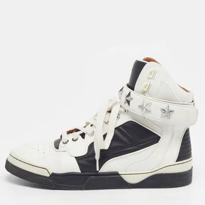 Pre-owned Givenchy Tyson Size 38.5 White/black Leather Star Studded High Top Sneakers