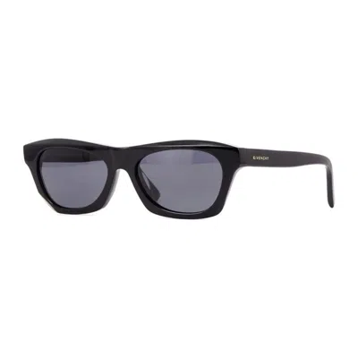 Givenchy Unisex Black Square Sunglasses Gv40026u 01a In ["grey"]