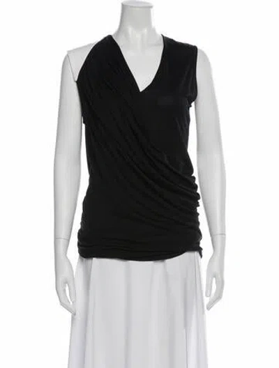 Pre-owned Givenchy V-neck Sleeveless Top In Black