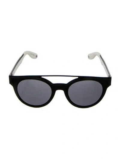 Pre-owned Givenchy Wayfarer Mirrored Sunglasses In Black