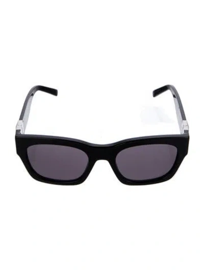 Pre-owned Givenchy Wayfarer Tinted Sunglasses In Black