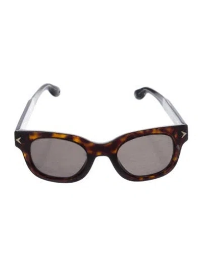 Pre-owned Givenchy Wayfarer Tinted Sunglasses In Black