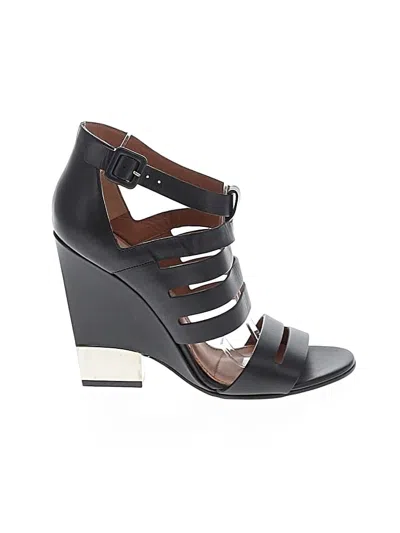 Pre-owned Givenchy Wedges In Black