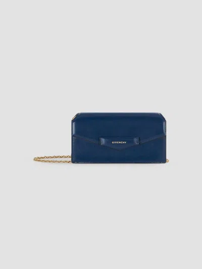 Givenchy Women's Antigona Wallet With Chain In Box Leather In Saphir Blue