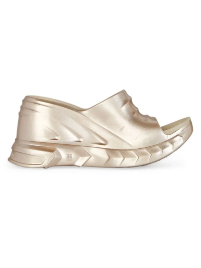 Givenchy Marshmallow Gold-toned Wedge Sandals With 4g Logo In Laminated Rubber Woman In Dusty Gold