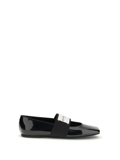 GIVENCHY GIVENCHY WOMEN PATENT-LEATHER SQUARED BALLERINAS