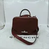 Givenchy Women Pre-loved Bag Very Good Condition In Burgundy
