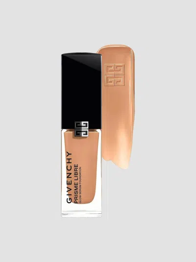 Givenchy Women's Prisme Libre Skin Caring Glow Foundation 24h Hydration In 5n