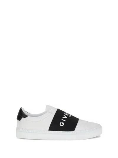 Givenchy Women Urban Street Sneakers In White