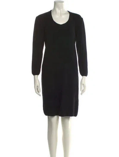Pre-owned Givenchy Wool Knee-length Dress In Black