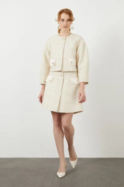 Gizia Button Detail Off-white Short Jacket In Neutral