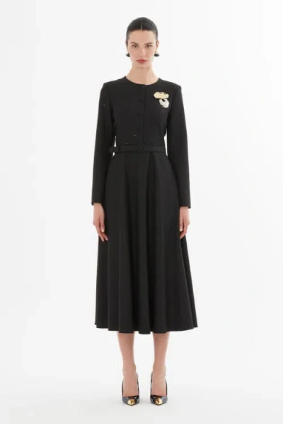 Gizia Buttoned Midi Dress With Brooch In Black